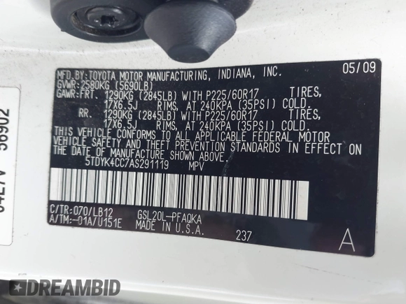 2010 Toyota Sienna XLE with VIN 5TDYK4CC7AS291119, listed as a IAAI auction lot 41742917 with 201,590 mi miles. Bid and sale history available at carsss.com. Image 9.