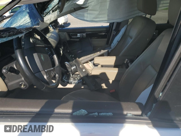 2011 Land Rover LR4 Lux with VIN SALAK2D40BA554684, listed as a Copart auction lot 58652985 with Not provided miles and Clean title. Bid and sale history available at DreamBid. Image 7.