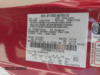 2007 Ford Mustang Deluxe with VIN 1ZVFT80N175279478, listed as a IAAI auction lot 42105526 with 167,176 mi miles. Bid and sale history available at carsss.com. Image 9.