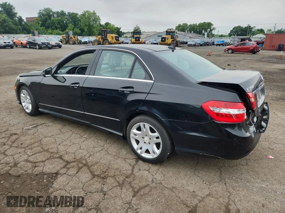 2011 Mercedes-Benz E 350 Luxury with VIN WDDHF8HB2BA488005, listed as a Copart auction lot 62936585 with 188,501 mi miles and Salvage title. Bid and sale history available at DreamBid. Image 2.