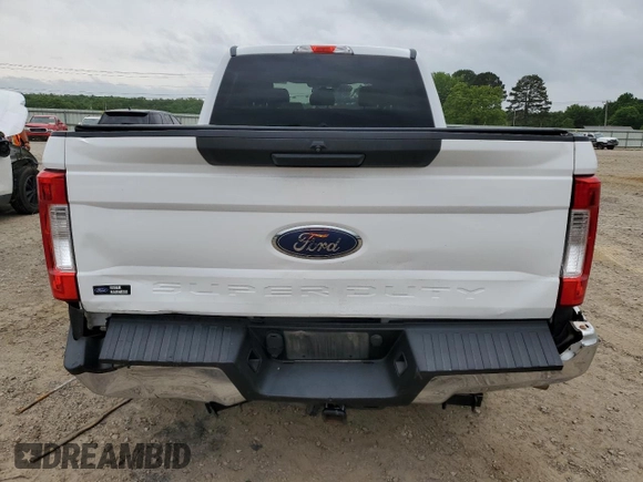 2018 Ford F-250 XL with VIN 1FT7W2BT8JEB79957, listed as a Copart auction lot 54476775 with 245,693 mi miles and Salvage title. Bid and sale history available at DreamBid. Image 6.