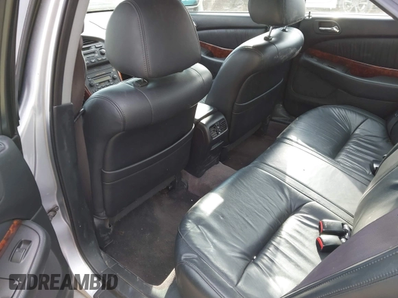 2003 Acura TL with VIN 19UUA56653A087823, listed as a IAAI auction lot 41704916 with 112,147 mi miles. Bid and sale history available at carsss.com. Image 8.