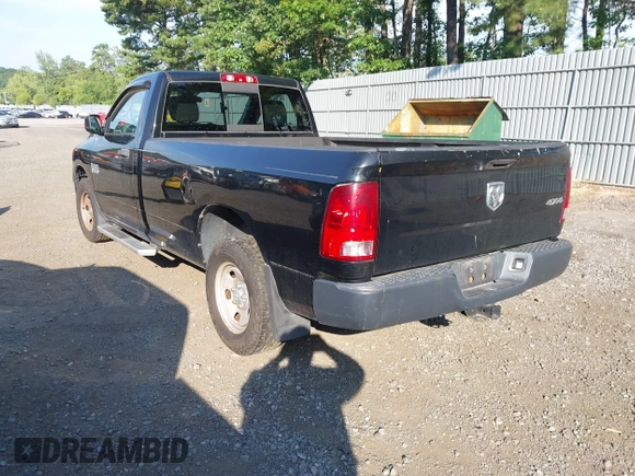 2014 Ram 1500 Tradesman z VIN 3C6JR7DG4EG324833, wystawiony jako IAAI lot #42876061 z przebiegiem 125 285 mil mil oraz . Historia ofert i sprzedaży dostępna na DreamBid. Obrazek 3.
