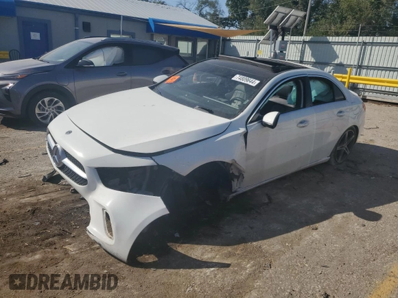 2019 Mercedes-Benz A 220 с VIN WDD3G4EB2KW016538, выставлен на аукционе Copart как лот 74809644 с пробегом Не указан миль и Списание • Salvage title. История ставок и продаж доступна на DreamBid. Изображение 1.