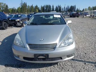 2003 Lexus ES with VIN JTHBF30G836006554, listed as a IAAI auction lot 42098937 with 176,516 mi miles. Bid and sale history available at carsss.com. Image 12.