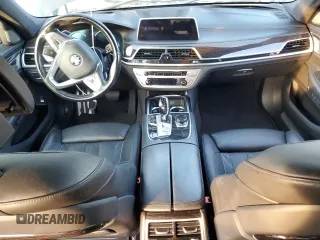 2018 BMW 7 Series 750i with VIN WBA7F0C5XJGM22674, listed as a Copart auction lot 74833524 with 0 mi miles and Salvage Title. Bid and sale history available at carsss.com. Image 8.