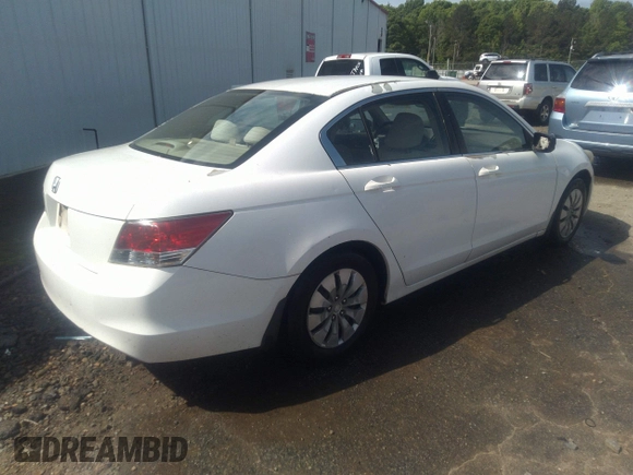 2008 Honda Accord LX z VIN 1HGCP26338A046922, wystawiony jako IAAI lot #42101703 z przebiegiem 280 000 mil mil oraz . Historia ofert i sprzedaży dostępna na DreamBid. Obrazek 4.