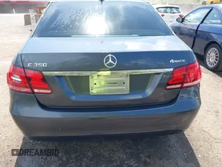 2014 Mercedes-Benz E 350 Luxury with VIN WDDHF8JB8EB063722, listed as a IAAI auction lot 42028151 with 137,471 mi miles and . Bid and sale history available at DreamBid. Image 16.