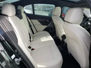 2025 BMW 5 Series 530i xDrive with VIN WBA53FJ0XSCT48465, listed as a Copart auction lot 49490485 with 648 mi miles and Clean Title. Bid and sale history available at carsss.com. Image 10.