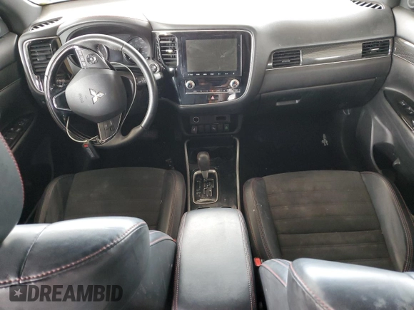 2020 Mitsubishi Outlander SE with VIN JA4AD3A30LZ039104, listed as a Copart auction lot 55775925 with Not provided miles and Clean title. Bid and sale history available at DreamBid. Image 8.