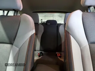 2018 Subaru Crosstrek Premium z VIN JF2GTABC7JG317416, wystawiony jako Copart lot #56826225 z przebiegiem 158 121 mil mil oraz Szkoda całkowita • Salvage title. Historia ofert i sprzedaży dostępna na DreamBid. Obrazek 10.