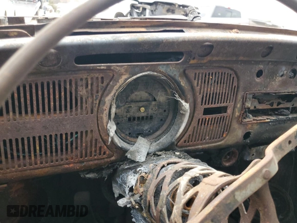 1972 Volkswagen Beetle with VIN 1122796503, listed as a Copart auction lot 47166415 with Not Provided miles and Clean Title. Bid and sale history available at DreamBid. Image 9.
