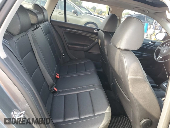 2011 Volkswagen Jetta TDI with VIN 3VWPL7AJ9BM661092, listed as a Copart auction lot 62900115 with 129,812 mi miles and Clean title. Bid and sale history available at DreamBid. Image 10.