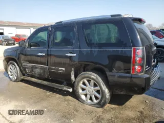 2009 GMC Yukon Denali z VIN 1GKFK03279R279042, wystawiony jako Copart lot #47779045 z przebiegiem 255 869 mil mil oraz Szkody całkowita. Historia ofert i sprzedaży dostępna na DreamBid. Obrazek 2.