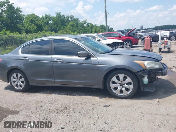 2010 Honda Accord EX-L z VIN 1HGCP2F87AA072599, wystawiony jako IAAI lot #42321807 z przebiegiem 222 273 mil mil oraz . Historia ofert i sprzedaży dostępna na DreamBid. Obrazek 13.