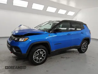 2025 Jeep Compass Trailhawk with VIN 3C4NJDDN0ST533200, listed as a Copart auction lot 60424065 with 16,504 mi miles and Clean title. Bid and sale history available at DreamBid. Image 1.