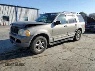 2002 Ford Explorer XLT z VIN 1FMZU73W82ZC03698, wystawiony jako Copart lot #74217434 z przebiegiem 231 543 mil mil oraz Szkoda całkowita • Salvage title. Historia ofert i sprzedaży dostępna na DreamBid. Obrazek 1.