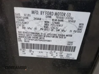 2005 Ford F-150 XLT with VIN 1FTPW12575KE91061, listed as a Copart auction lot 51212475 with 187,357 mi miles and Clean Title. Bid and sale history available at carsss.com. Image 12.