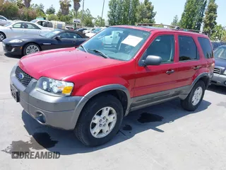 2006 Ford Escape XLT z VIN 1FMYU93126KC43561, wystawiony jako IAAI lot #42527725 z przebiegiem 141 174 mil mil oraz . Historia ofert i sprzedaży dostępna na DreamBid. Obrazek 2.
