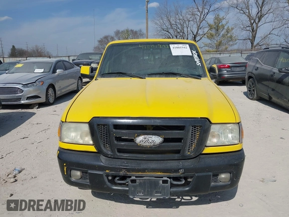 2006 Ford Ranger XL with VIN 1FTZR15E86PA03915, listed as a IAAI auction lot 41801942 with 153,697 mi miles. Bid and sale history available at carsss.com. Image 12.