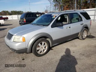 2005 Ford Freestyle SE with VIN 1FMZK01105GA19828, listed as a Copart auction lot 84290684 with 231,841 mi miles and Salvage Title. Bid and sale history available at carsss.com. Image 1.