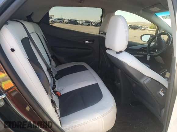 2020 Chevrolet Bolt EV Premier z VIN 1G1FZ6S02L4131727, wystawiony jako Copart lot #52995245 z przebiegiem 32 397 mil mil oraz Szkody całkowita. Historia ofert i sprzedaży dostępna na DreamBid. Obrazek 11.