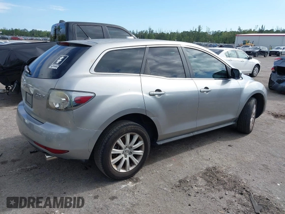2010 Mazda CX-7 SV z VIN JM3ER2W5XA0321739, wystawiony jako IAAI lot #41286328 z przebiegiem 172 388 mil mil oraz . Historia ofert i sprzedaży dostępna na DreamBid. Obrazek 4.