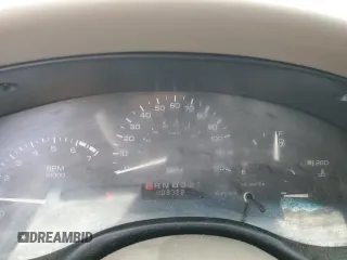 1999 Oldsmobile Cutlass GL z VIN 1G3NB52J8X6307474, wystawiony jako Copart lot #53060305 z przebiegiem 108 722 mil mil oraz Szkoda całkowita • Salvage title. Historia ofert i sprzedaży dostępna na DreamBid. Obrazek 9.