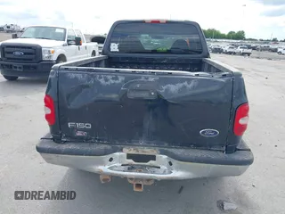 1999 Ford F-150 XL z VIN 2FTRX08L7XCA32562, wystawiony jako IAAI lot #42364671 z przebiegiem Nie podano mil oraz . Historia ofert i sprzedaży dostępna na DreamBid. Obrazek 15.