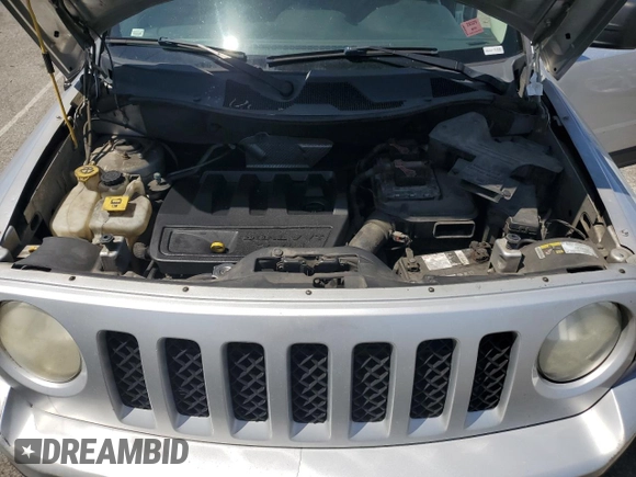2014 Jeep Patriot Sport with VIN 1C4NJPBB1ED512442, listed as a Copart auction lot 61415565 with 211,715 mi miles and Salvage title. Bid and sale history available at DreamBid. Image 12.
