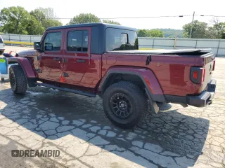 2021 Jeep Gladiator 80th Anniversary z VIN 1C6HJTAG5ML598725, wystawiony jako Copart lot #61992795 z przebiegiem 54 174 mil mil oraz Szkoda całkowita • Salvage title. Historia ofert i sprzedaży dostępna na DreamBid. Obrazek 2.