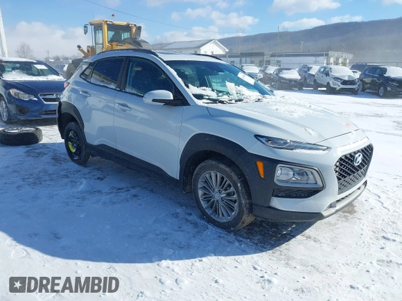 2020 Hyundai Kona SEL Plus with VIN KM8K62AA8LU426019, listed as a IAAI auction lot 41574608 with 61,264 mi miles. Bid and sale history available at carsss.com. Image 1.
