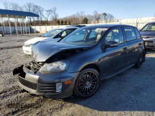 2013 Volkswagen GTI с VIN WVWGD7AJ9DW141526, выставлен на аукционе Copart как лот 49088555 с пробегом 141 052 миль миль и На запчасти • Non repairable. История ставок и продаж доступна на DreamBid. Изображение 1.