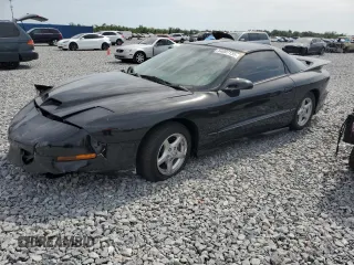 1995 Pontiac Firebird Trans Am z VIN 2G2FV22P8S2251923, wystawiony jako Copart lot #54007135 z przebiegiem 35 218 mil mil oraz Szkody całkowita. Historia ofert i sprzedaży dostępna na DreamBid. Obrazek 1.