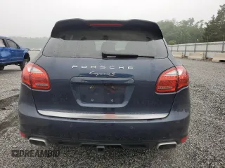 2014 Porsche Cayenne S Hybrid z VIN WP1AE2A20ELA51052, wystawiony jako Copart lot #59554375 z przebiegiem 97 687 mil mil oraz Szkoda całkowita • Salvage title. Historia ofert i sprzedaży dostępna na DreamBid. Obrazek 6.