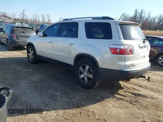 2011 GMC Acadia SLT2 with VIN 1GKKVSED1BJ184190, listed as a IAAI auction lot 41685394 with 211,742 mi miles. Bid and sale history available at carsss.com. Image 3.