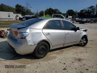 2013 Kia Forte LX with VIN KNAFT4A25D5662199, listed as a Copart auction lot 76251194 with 194,920 mi miles and Non Repairable. Bid and sale history available at carsss.com. Image 3.