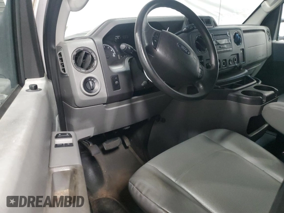 2012 Ford Econoline Cargo Super Duty Commercial z VIN 1FTSS3EL7CDA42072, wystawiony jako Copart lot #50521305 z przebiegiem 149 013 mil mil oraz Czysty tytuł • Clean title. Historia ofert i sprzedaży dostępna na DreamBid. Obrazek 8.