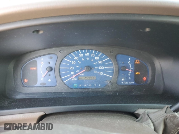 2001 Toyota Sienna CE with VIN 4T3ZF19C41U385312, listed as a Copart auction lot 70130104 with 254,488 mi miles and Clean Title. Bid and sale history available at carsss.com. Image 9.