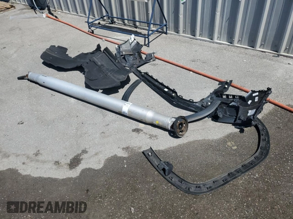 2019 GMC Sierra 1500 with VIN 3GTU8BED2KG193400, listed as a Copart auction lot 53545715 with 50,437 mi miles and Salvage Title. Bid and sale history available at DreamBid. Image 14.