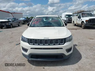 2018 Jeep Compass Sport with VIN 3C4NJCAB3JT263298, listed as a IAAI auction lot 42218194 with 104,604 mi miles and . Bid and sale history available at DreamBid. Image 11.