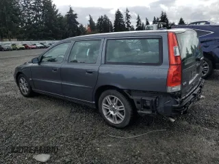 2006 Volvo V70 with VIN YV1SW612X62580391, listed as a Copart auction lot 72591924 with 96,112 mi miles and Salvage Title. Bid and sale history available at carsss.com. Image 2.