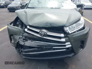 2017 Toyota Highlander LE with VIN 5TDZZRFH4HS230793, listed as a IAAI auction lot 42651539 with 27,183 mi miles and . Bid and sale history available at DreamBid. Image 6.