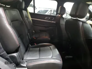 2017 Ford Explorer Sport z VIN 1FM5K8GT3HGC75830, wystawiony jako Copart lot #54857675 z przebiegiem 129 096 mil mil oraz Szkoda całkowita • Salvage title. Historia ofert i sprzedaży dostępna na DreamBid. Obrazek 11.