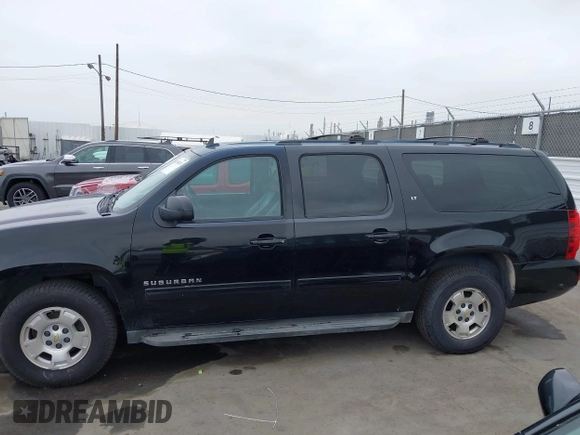 2012 Chevrolet Suburban LT with VIN 1GNSCJE08CR211338, listed as a IAAI auction lot 42504213 with 280,651 mi miles and . Bid and sale history available at DreamBid. Image 14.