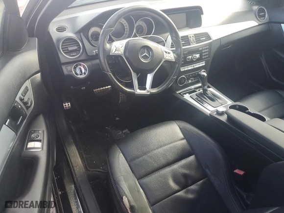 2015 Mercedes-Benz C-Class C 250 with VIN WDDGJ4HB0FG348914, listed as a Copart auction lot 68771984 with 90,403 mi miles and Clean Title. Bid and sale history available at carsss.com. Image 8.