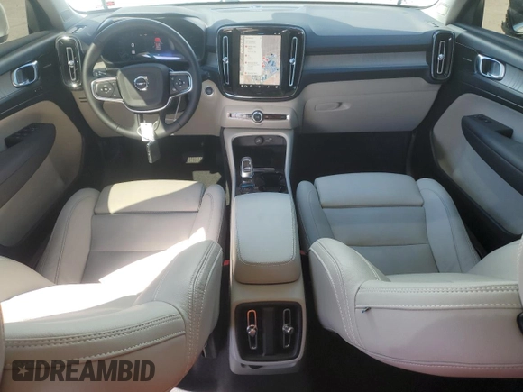 2024 Volvo XC40 Plus Bright Theme with VIN YV4L12UE7R2275603, listed as a Copart auction lot 48047005 with 14,759 mi miles and Salvage Title. Bid and sale history available at carsss.com. Image 8.