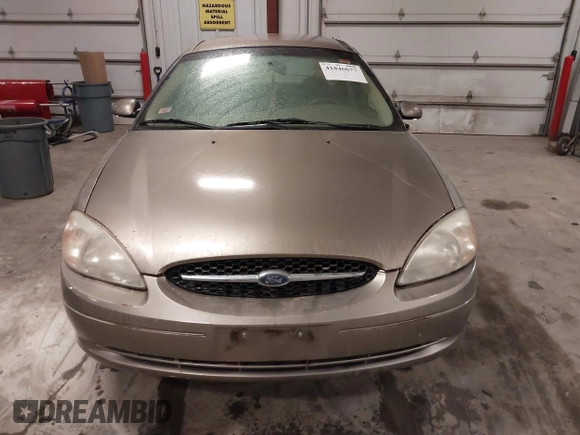 2003 Ford Taurus SES Standard with VIN 1FAFP552X3G184894, listed as a IAAI auction lot 41846677 with 160,824 mi miles. Bid and sale history available at carsss.com. Image 12.