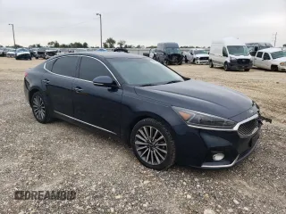 2017 Kia Cadenza Premium with VIN KNALB4J10H5073080, listed as a Copart auction lot 69711644 with 97,552 mi miles and Salvage Title. Bid and sale history available at carsss.com. Image 4.