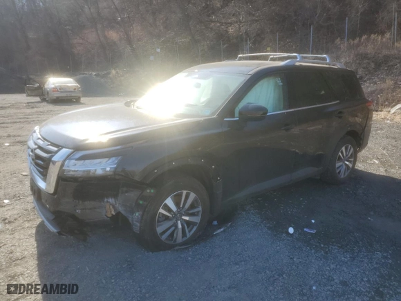 2024 Nissan Pathfinder SL with VIN 5N1DR3CC1RC227087, listed as a Copart auction lot 48757105 with 28,042 mi miles and Salvage Title. Bid and sale history available at carsss.com. Image 1.